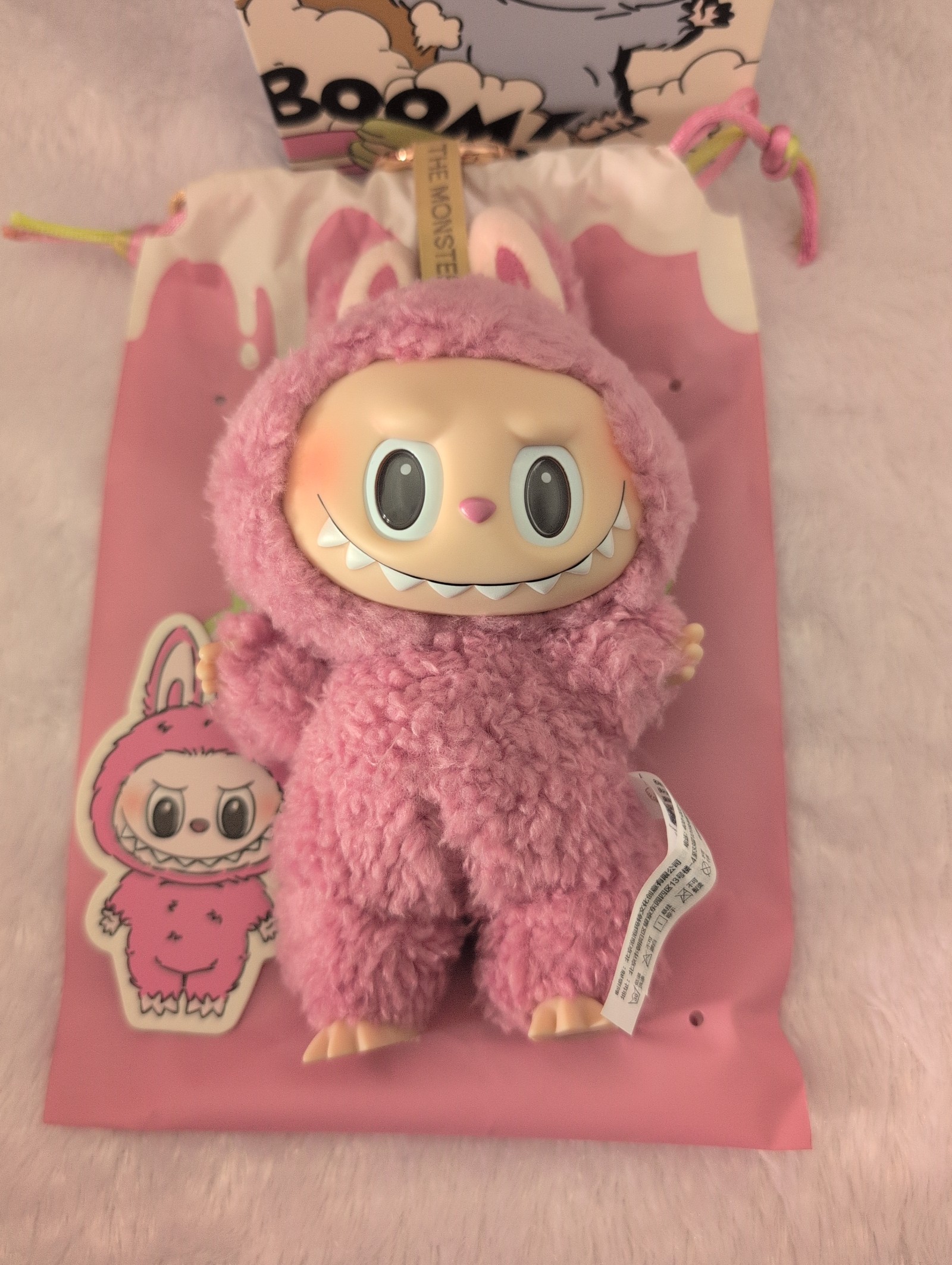 LABUBU Pop Mart Exciting Macaron Series - Lychee Berry