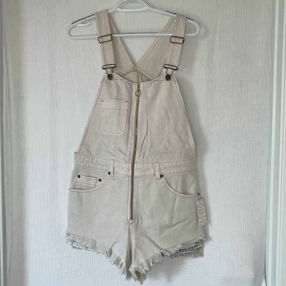Free People Sunkissed Shortall in Off White NWT