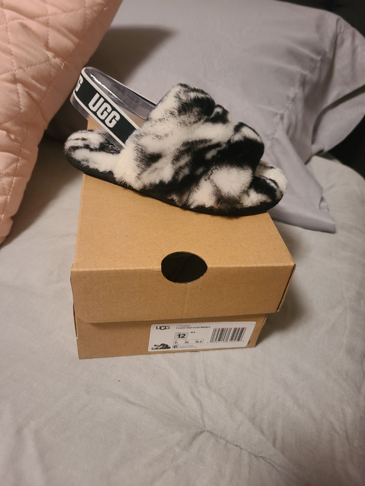 UGG Fluff Yeah