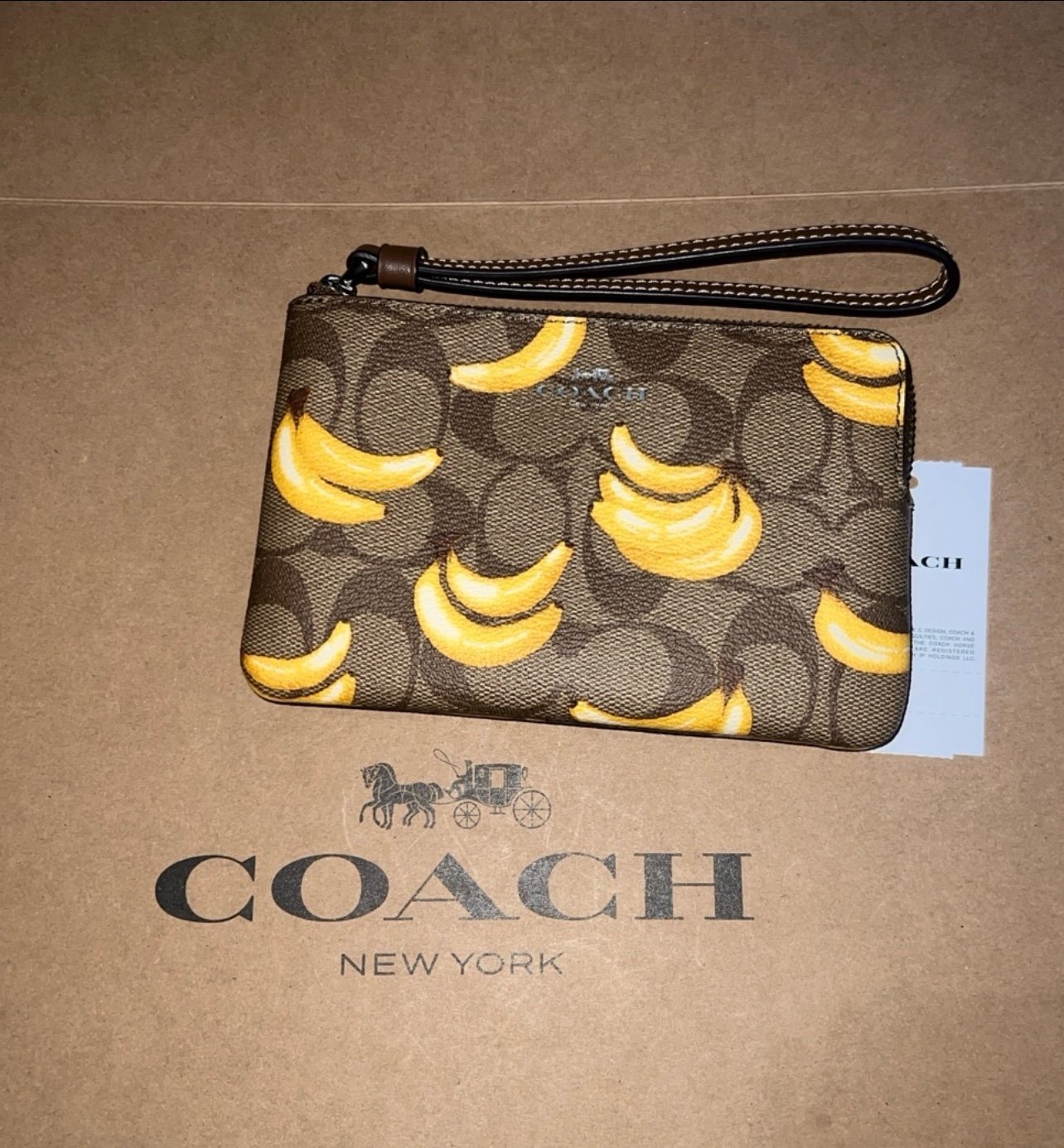 NWT COACH Corner Zip Wristlet In Signature Canvas w Banana Print CR820 AUTHENTIC