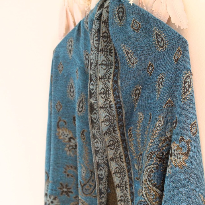 Pashmina cashmere silk blend scarf wrap shawl 68X26 Paisley fringe