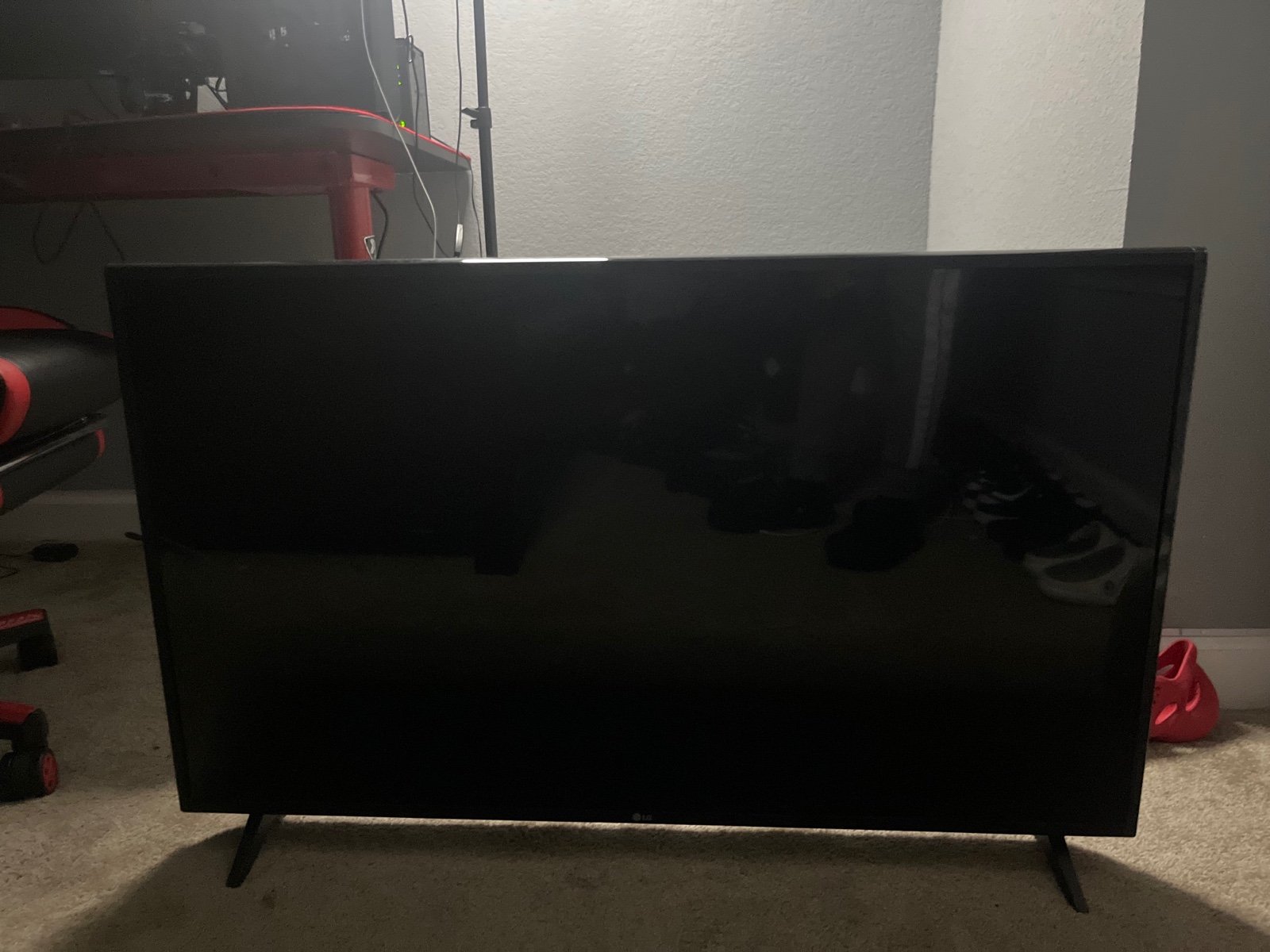 Flatscreen Medium Tv