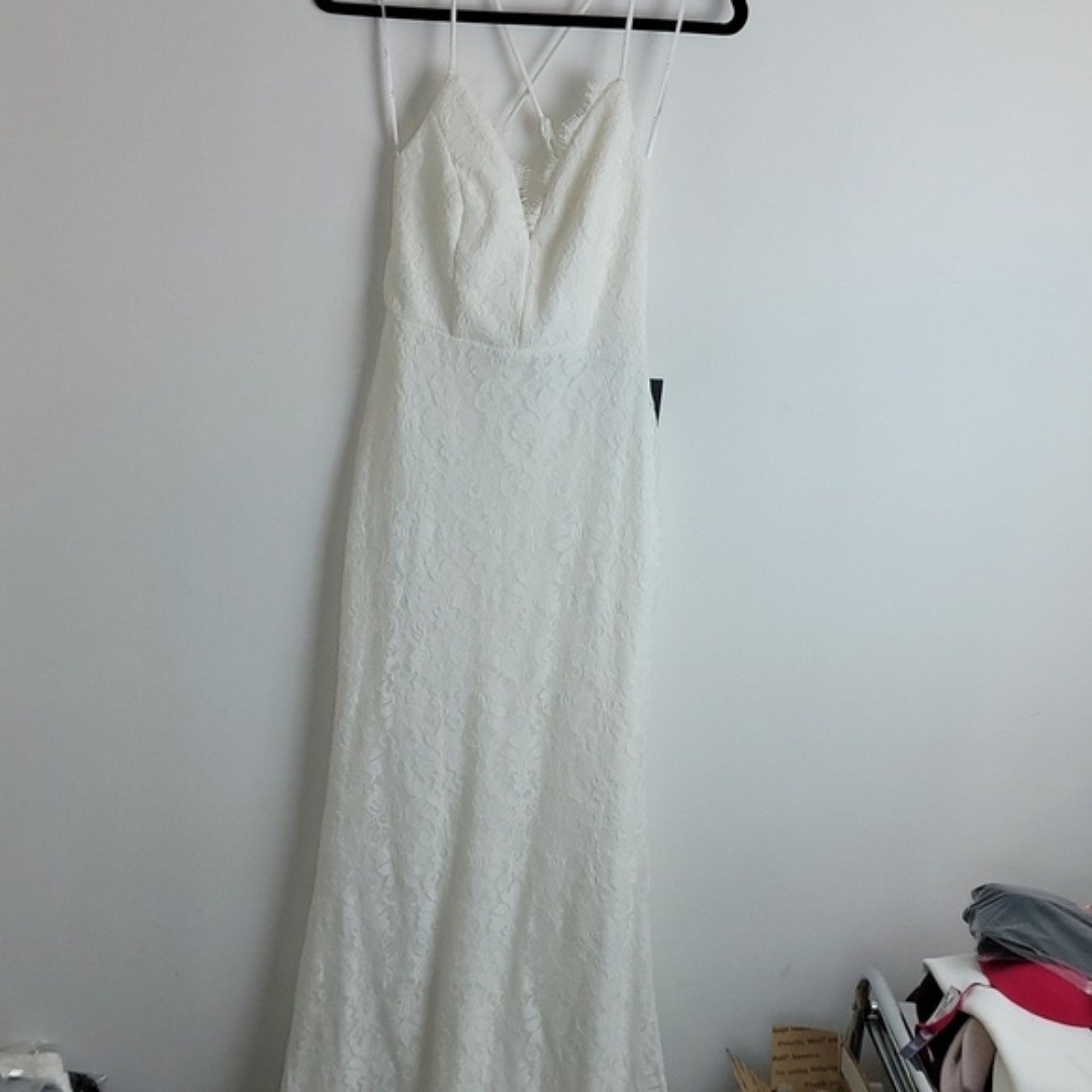 Lulu's lace maxi dress Sz S White Wedding NWT
