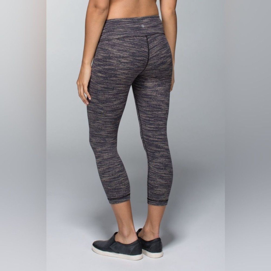 Lululemon Wunder Under Crop 21