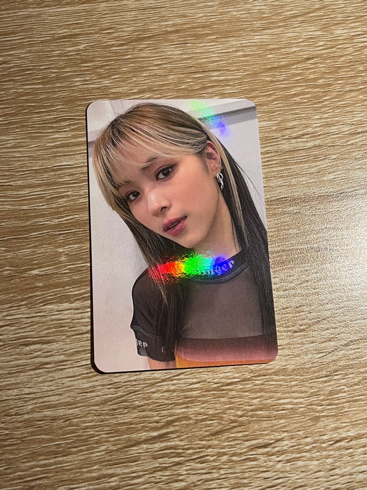 セール中…リュジン直筆サイン入り超大型写真…イッチ(ITZY