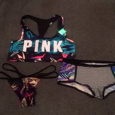 New- Vs Pink Bra And 2 Panties