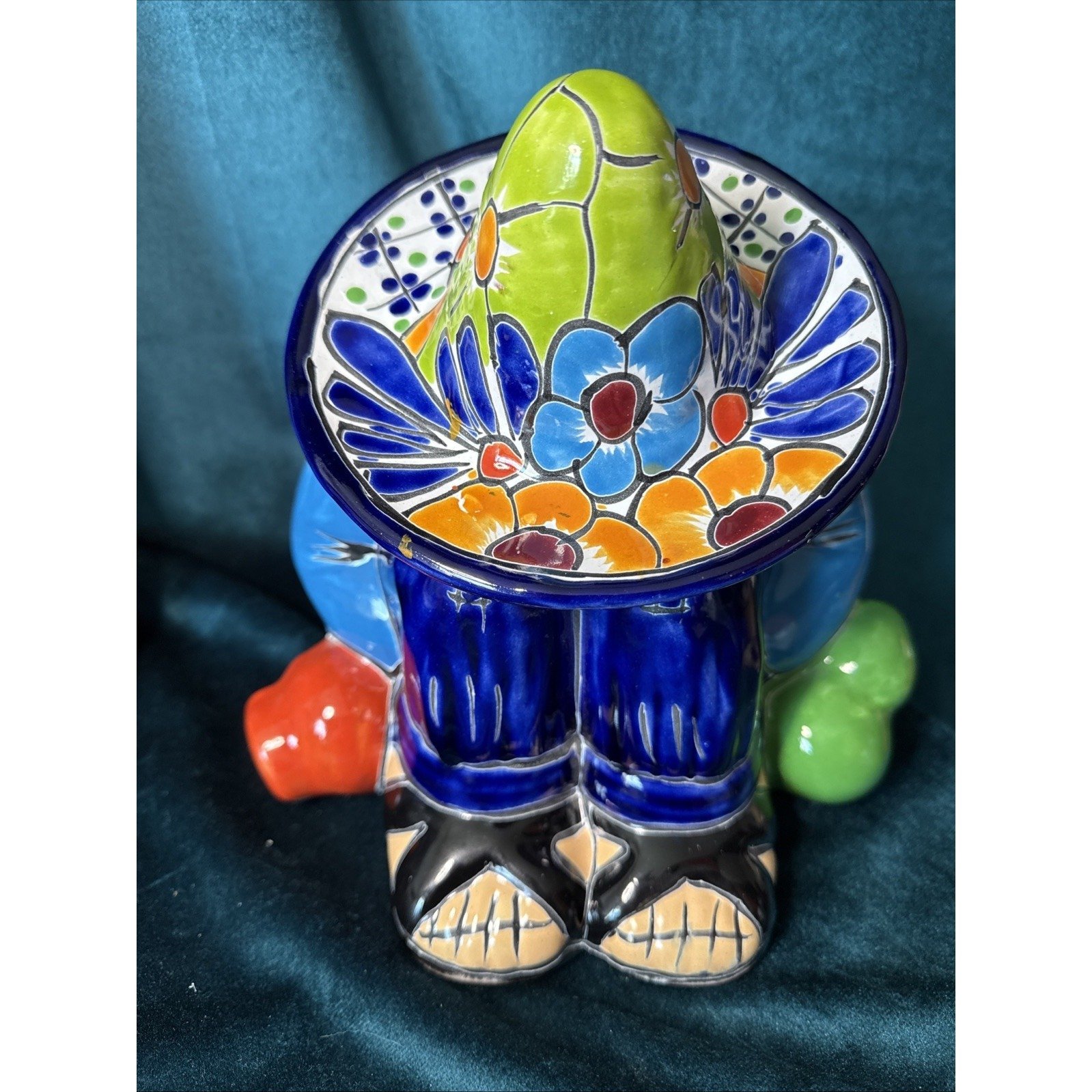 Castillo Family Mexican Art Pottery Knee Hugger Sombrero Handmade NWT 10