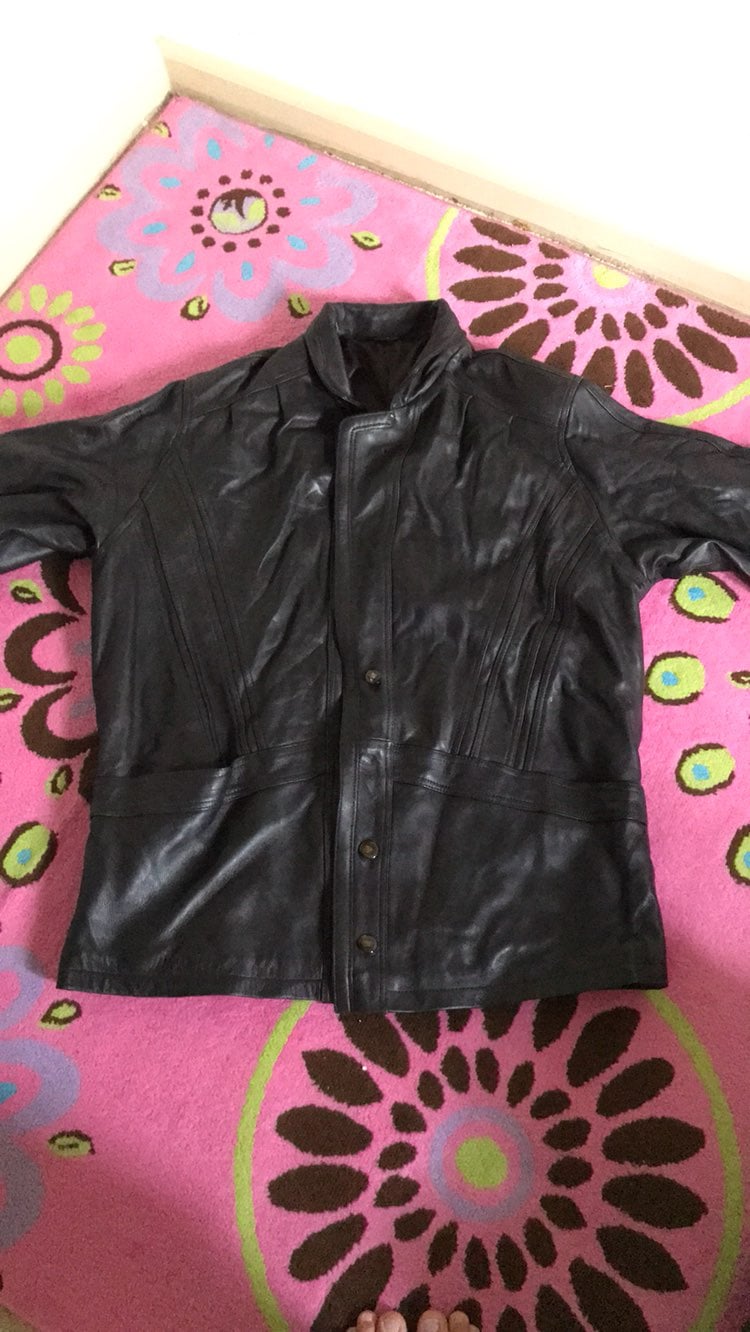 Real Leather Men’s Jacket Size XL