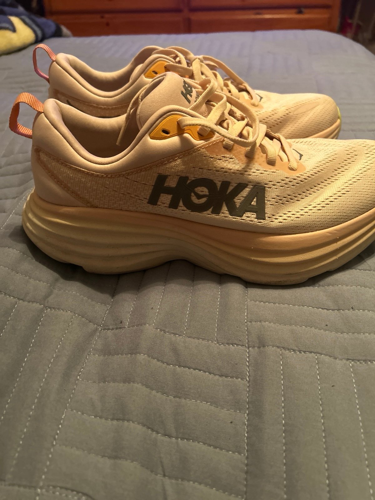 Hoka bondi 8