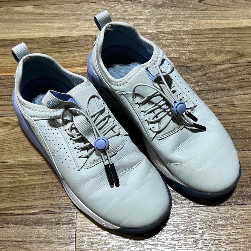 Clove Size 6 Classic Comfort Sneakers Healthcare Nursing Gray Blue