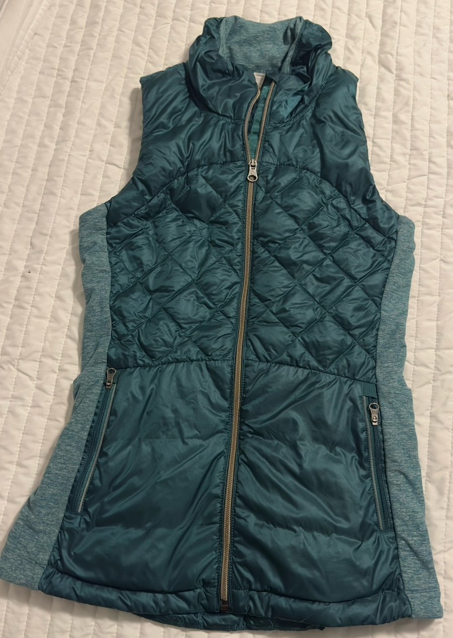 Lululemon Vest