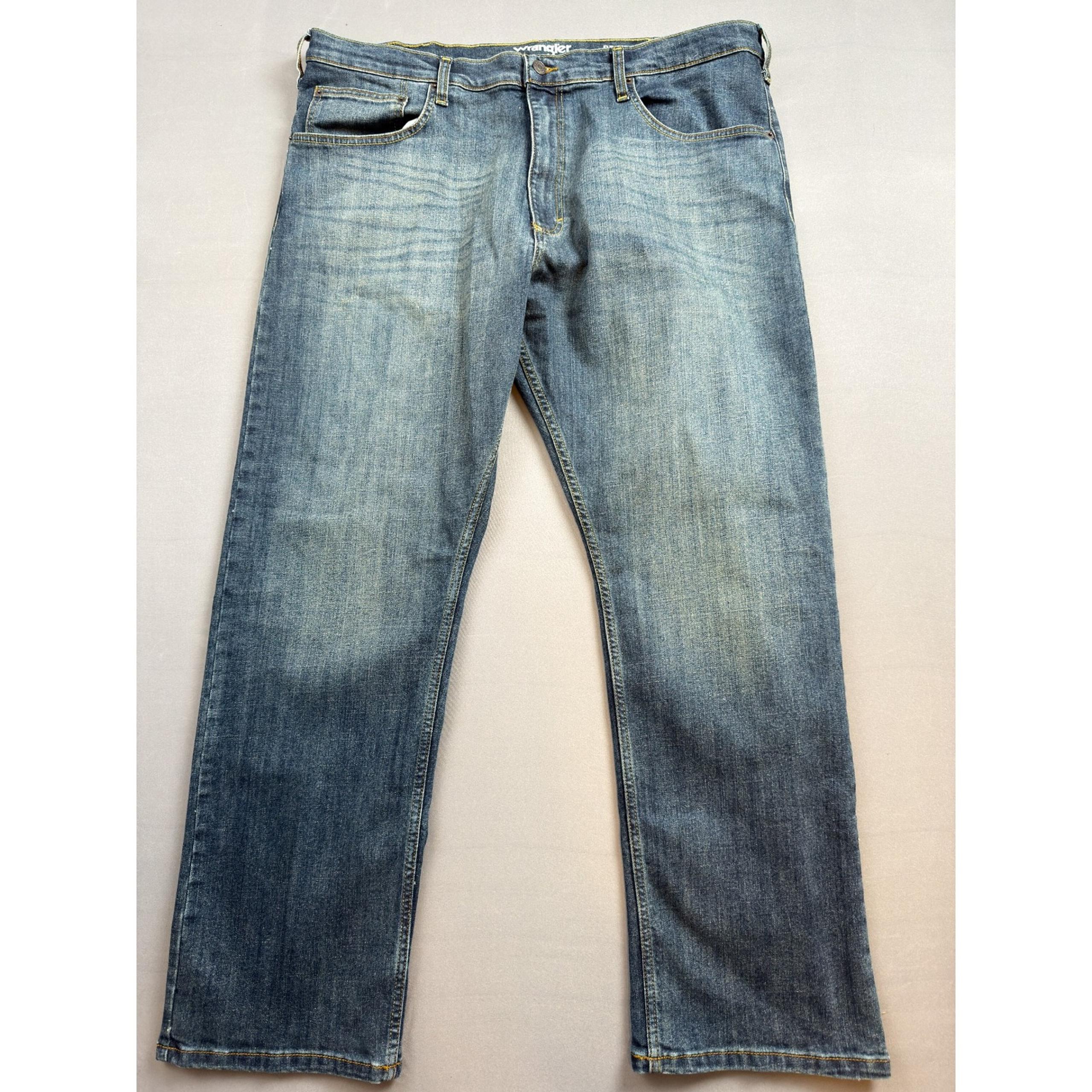 Wrangler Relaxed Fit Jeans Distressed Denim Blue Jeans 40x30