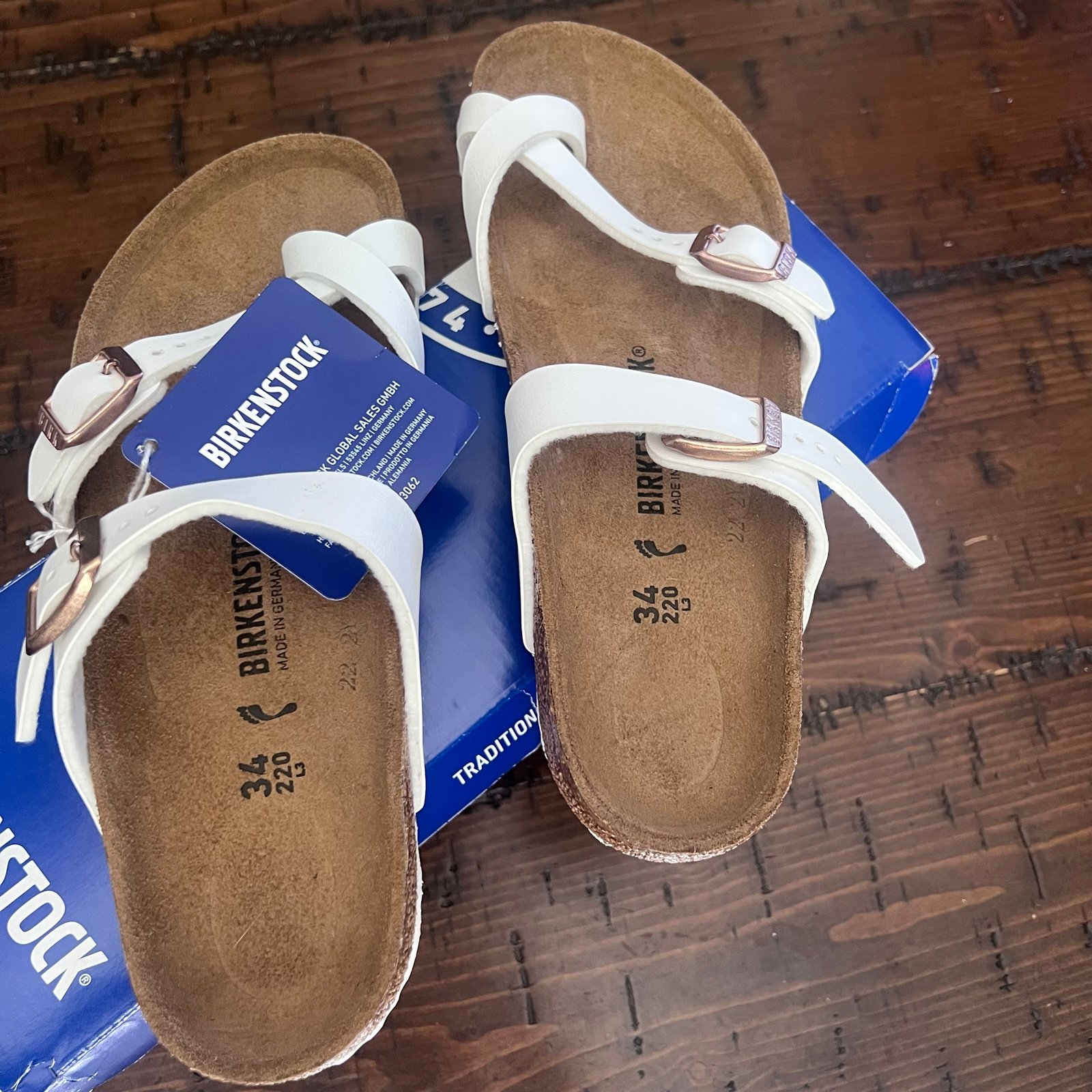 NWT NEW Birkenstock Mayari size 34