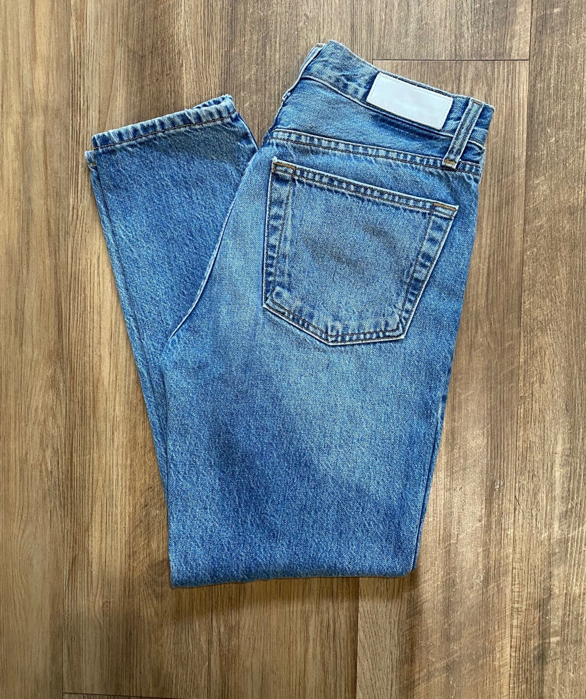 Re/done high rise relaxed