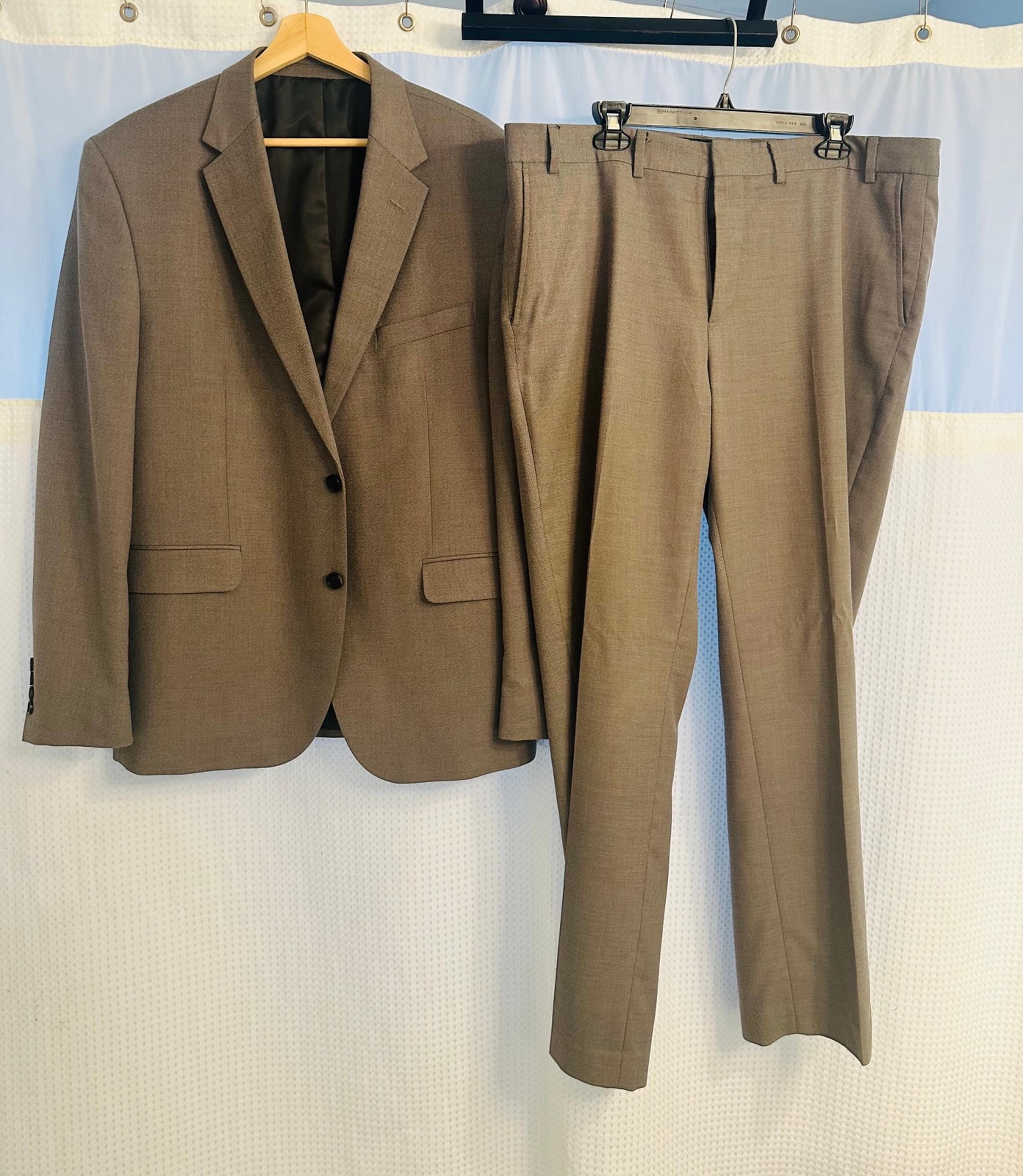 Dockers Suit Set- silver charcoal- Coat size: 44R, Pants: 40x32.