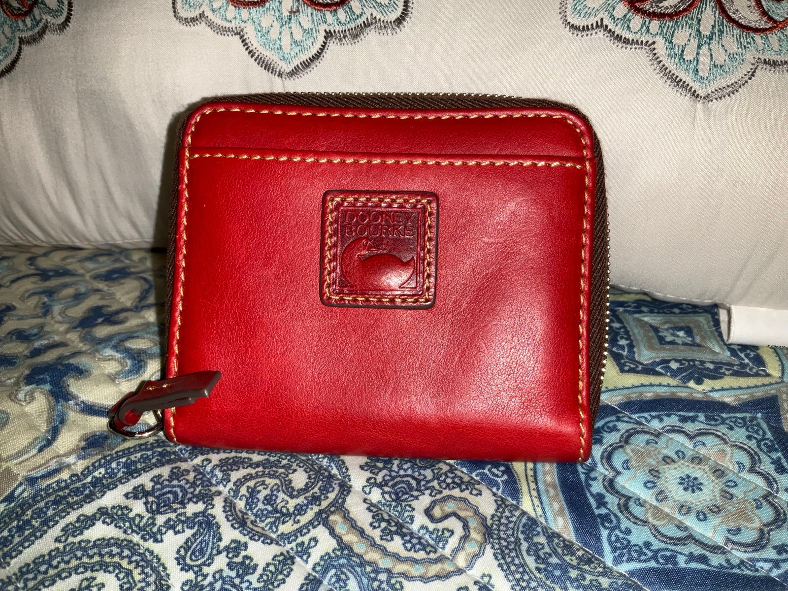 Dooney and Bourke Florentine leather small zip around wallet EUC - RED