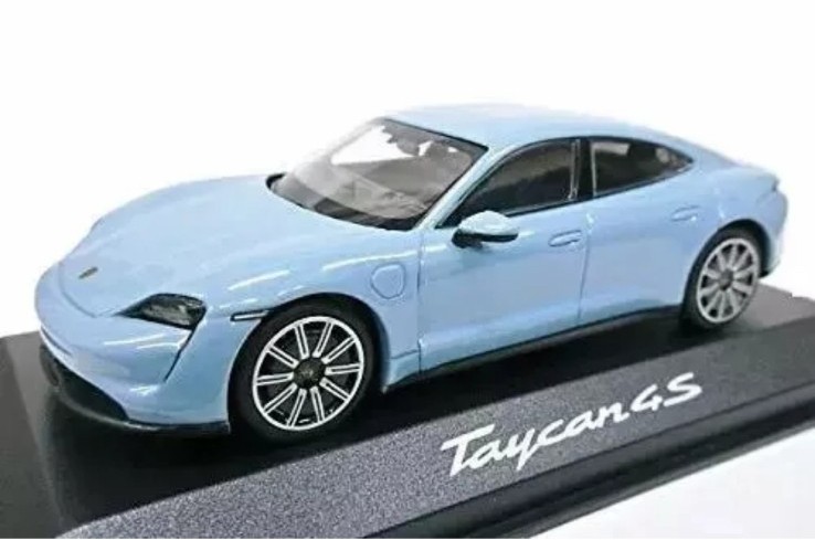 Porsche Taycan 4S 2019 Frozen Blue Metallic Minichamps 1:43 Scale Brand New