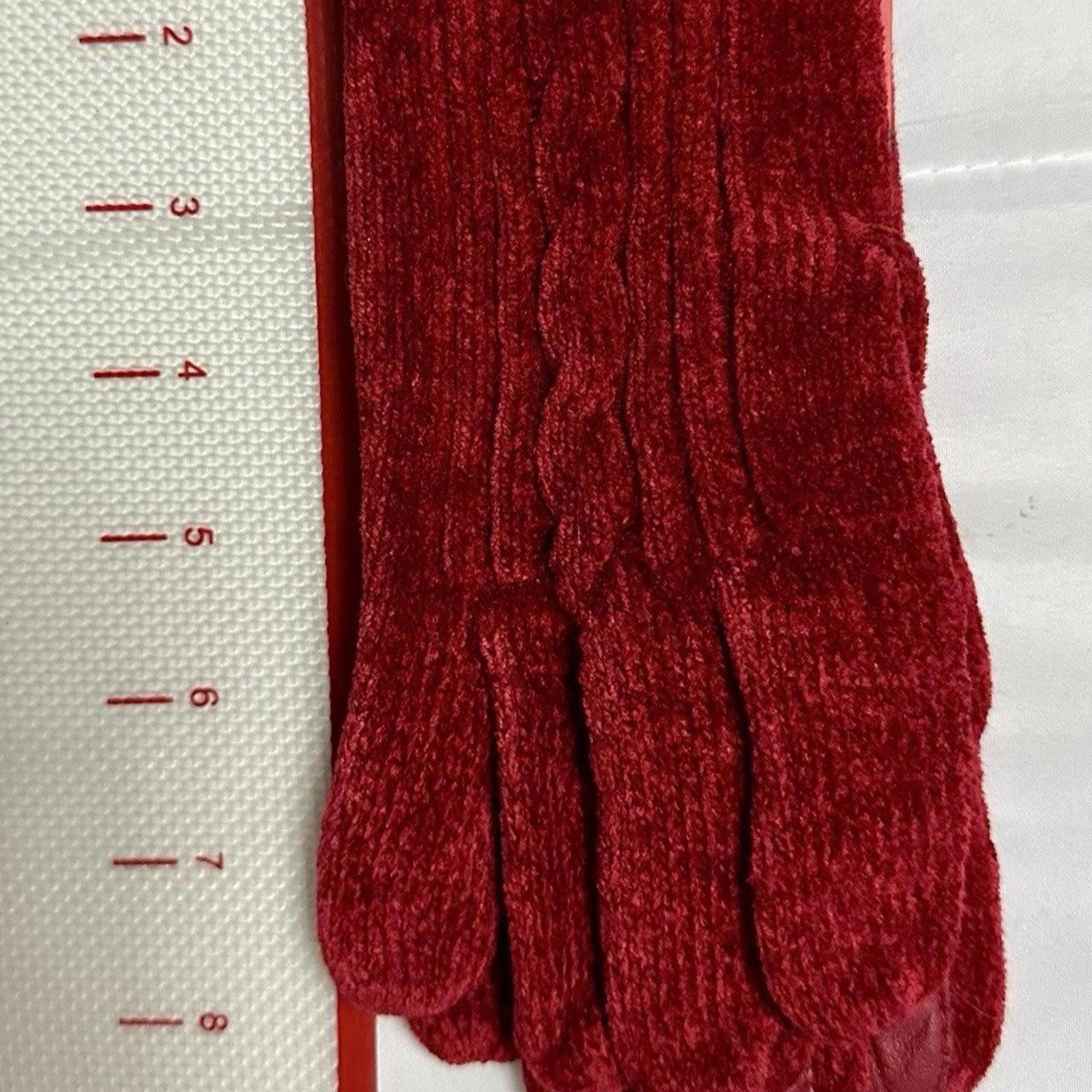 Isotoner Signature Women's Gloves w/Touchscreen Palm Patches Really Red NEW