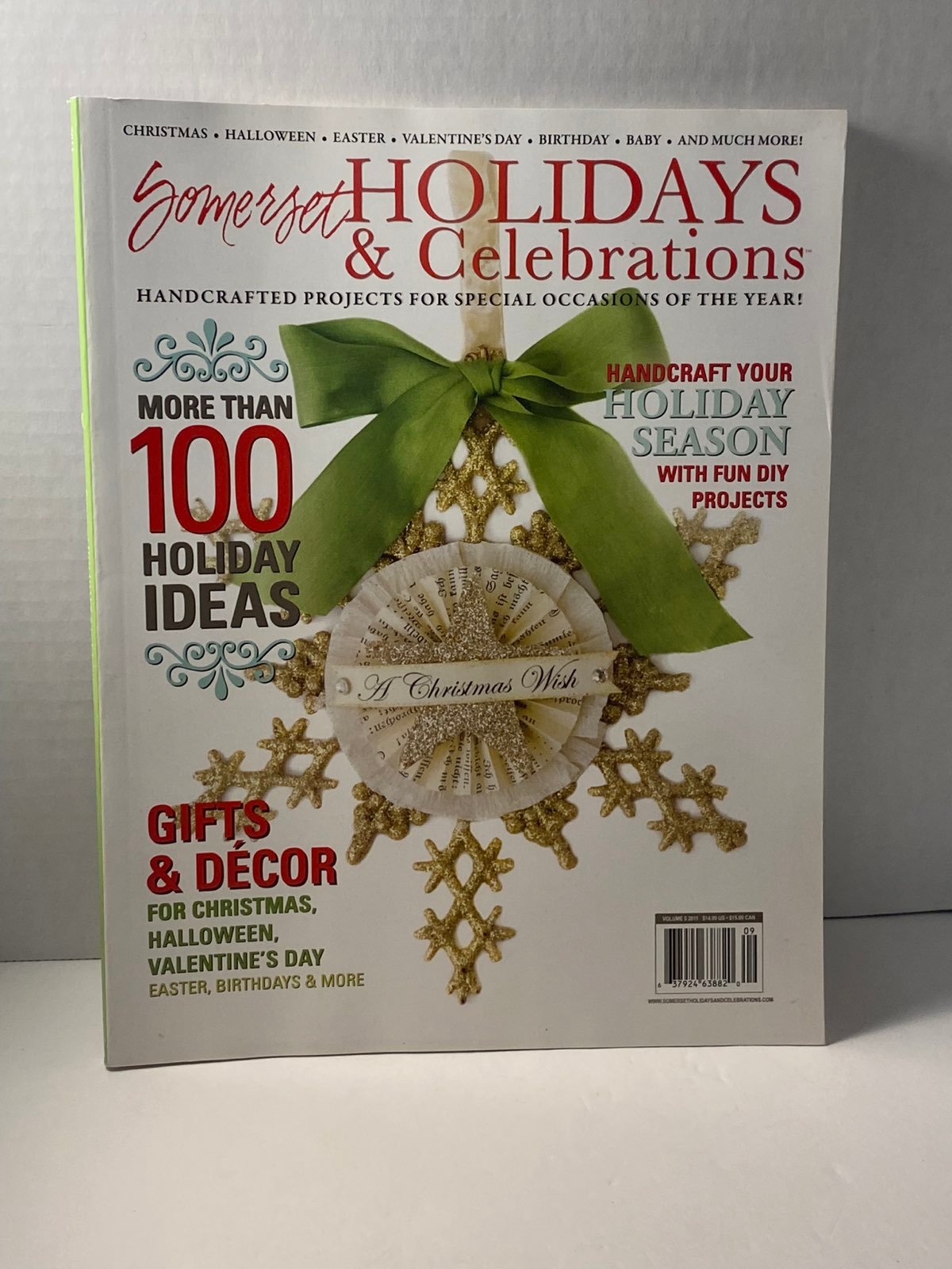 SOMERSET HOLIDAYS CELEBRATIONS MAGAZINE BOOK NEW