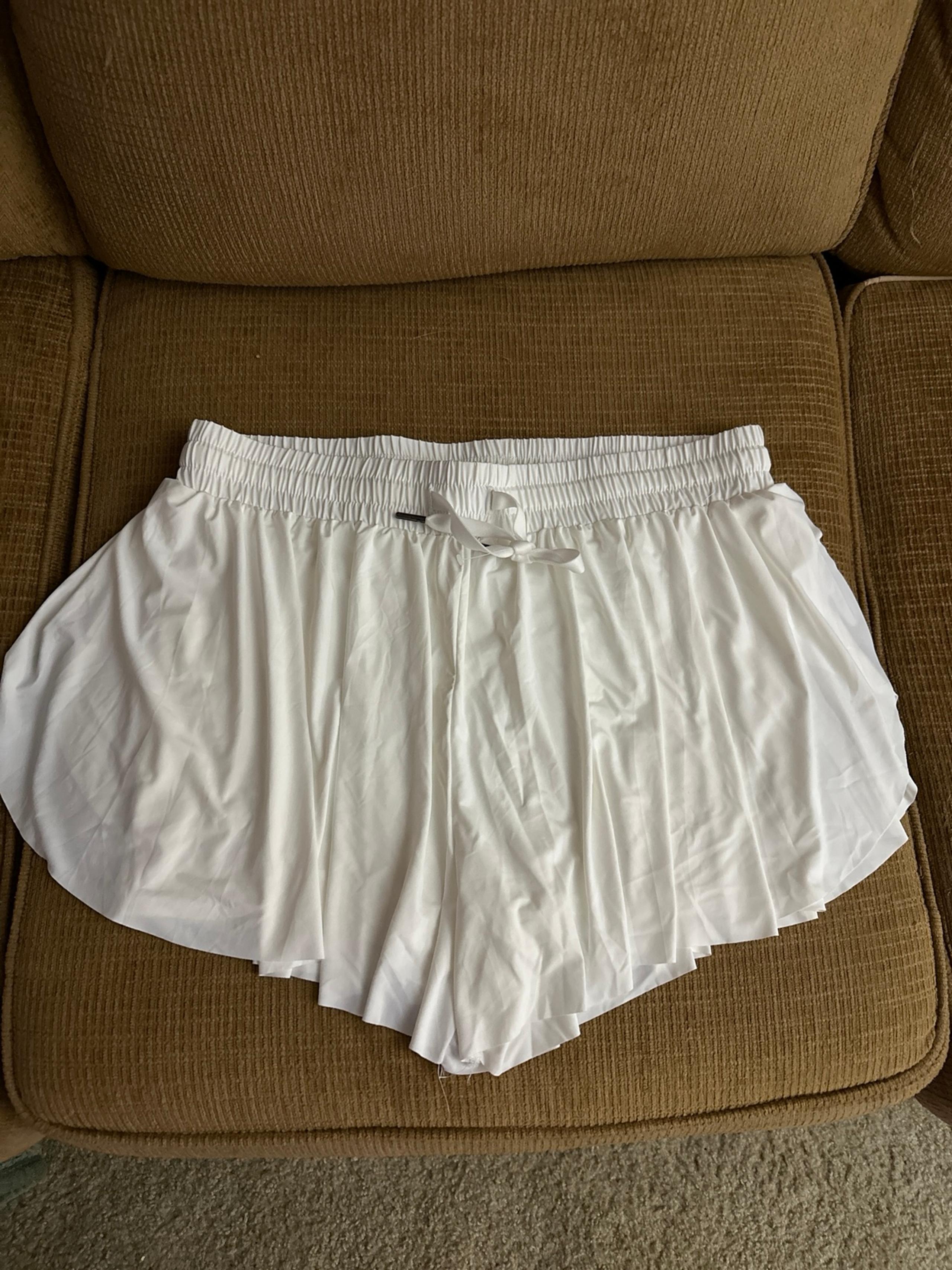 Women’s shorts XL