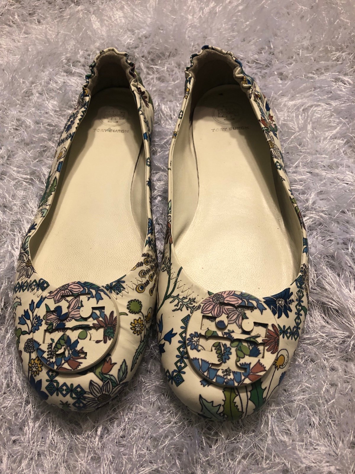 Flats Tory Burch