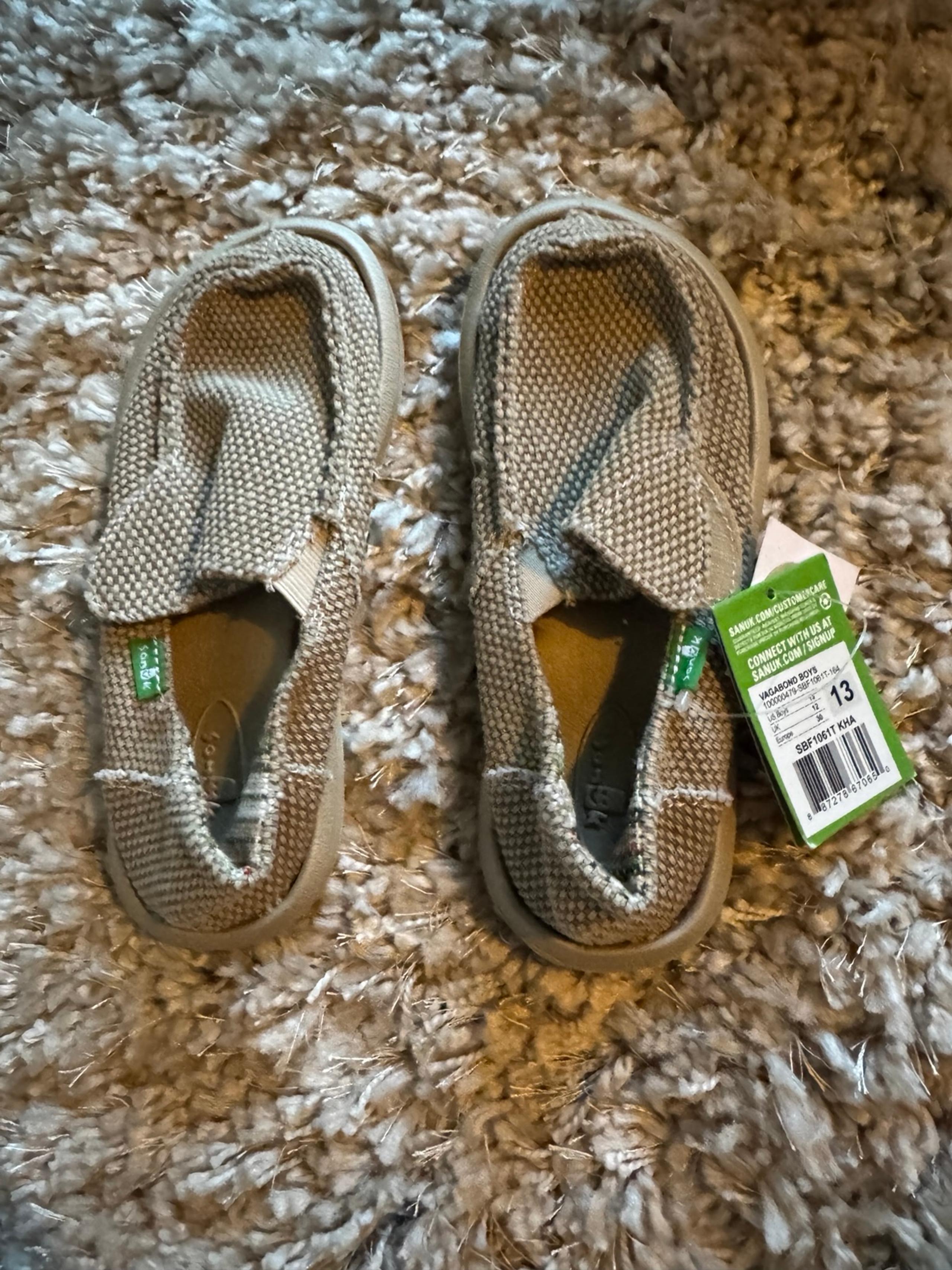 NEW Boys Sanuk Shoes