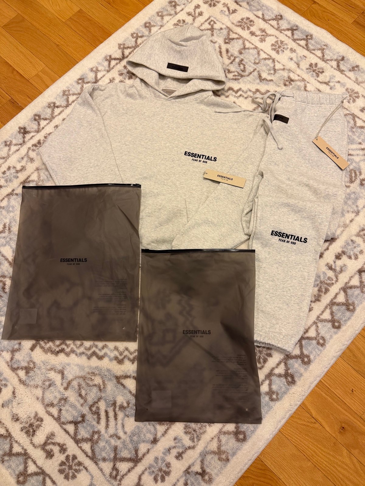 Essentials Fear Of God Hoodie/Sweatpants Bundle Cuffed Light Oatmeal Size Medium