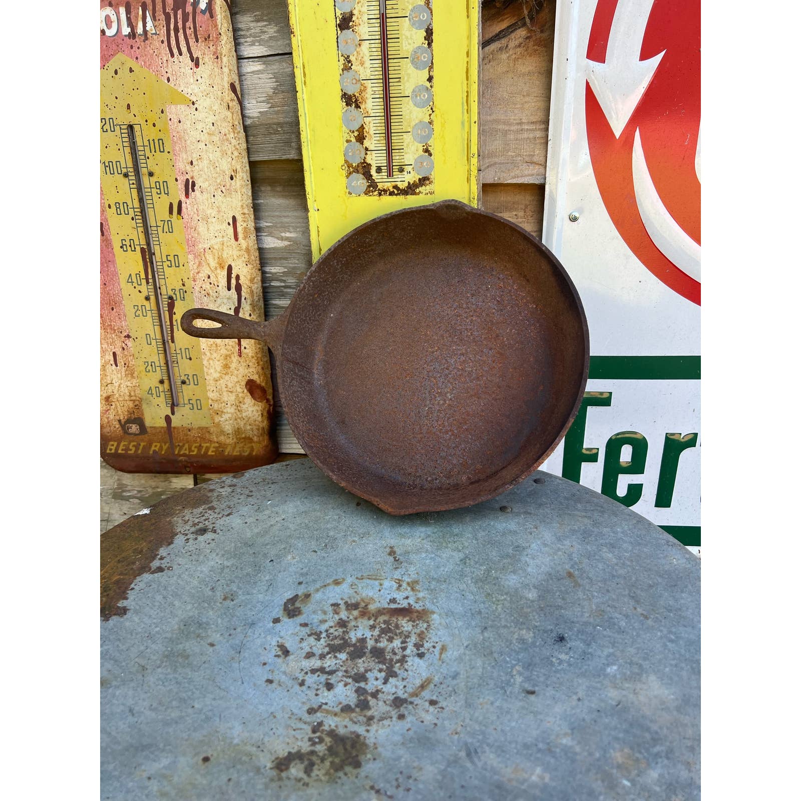 Vintage Cast Iron Skillet Griddle 12” USA With Patina Unseasoned Marked 10 SK D