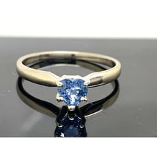 Heart Shape Blue Gemstone 0.35 Carat Ring 14k White Gold Womens Estate Size 6.25
