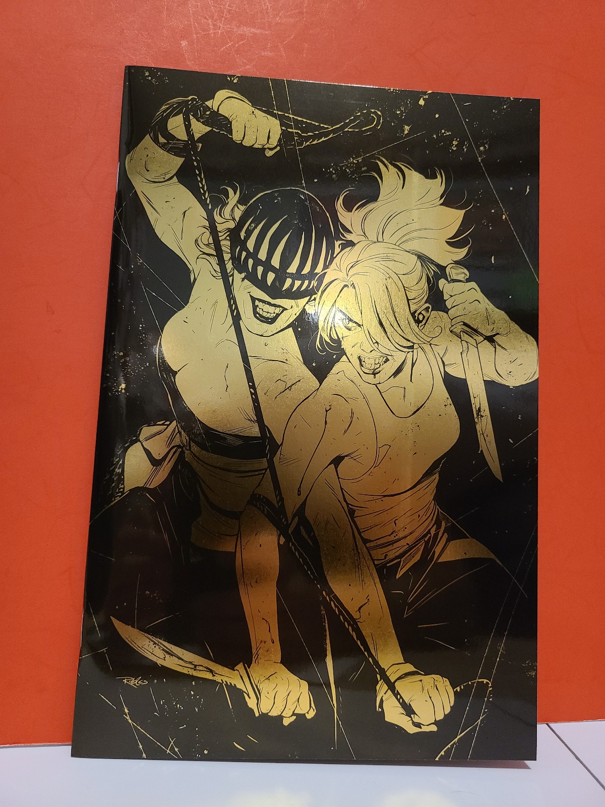 Something is Killing the Children #26 Tiny Onion Exclusive Gold Foil Edition