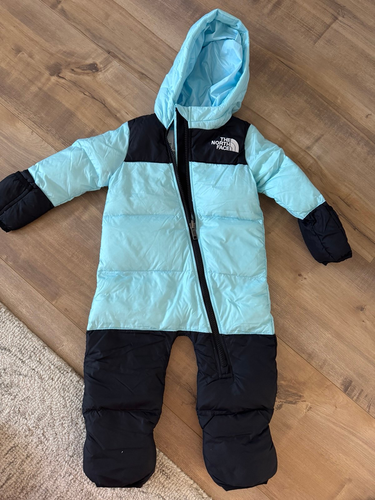 North Face snow suit