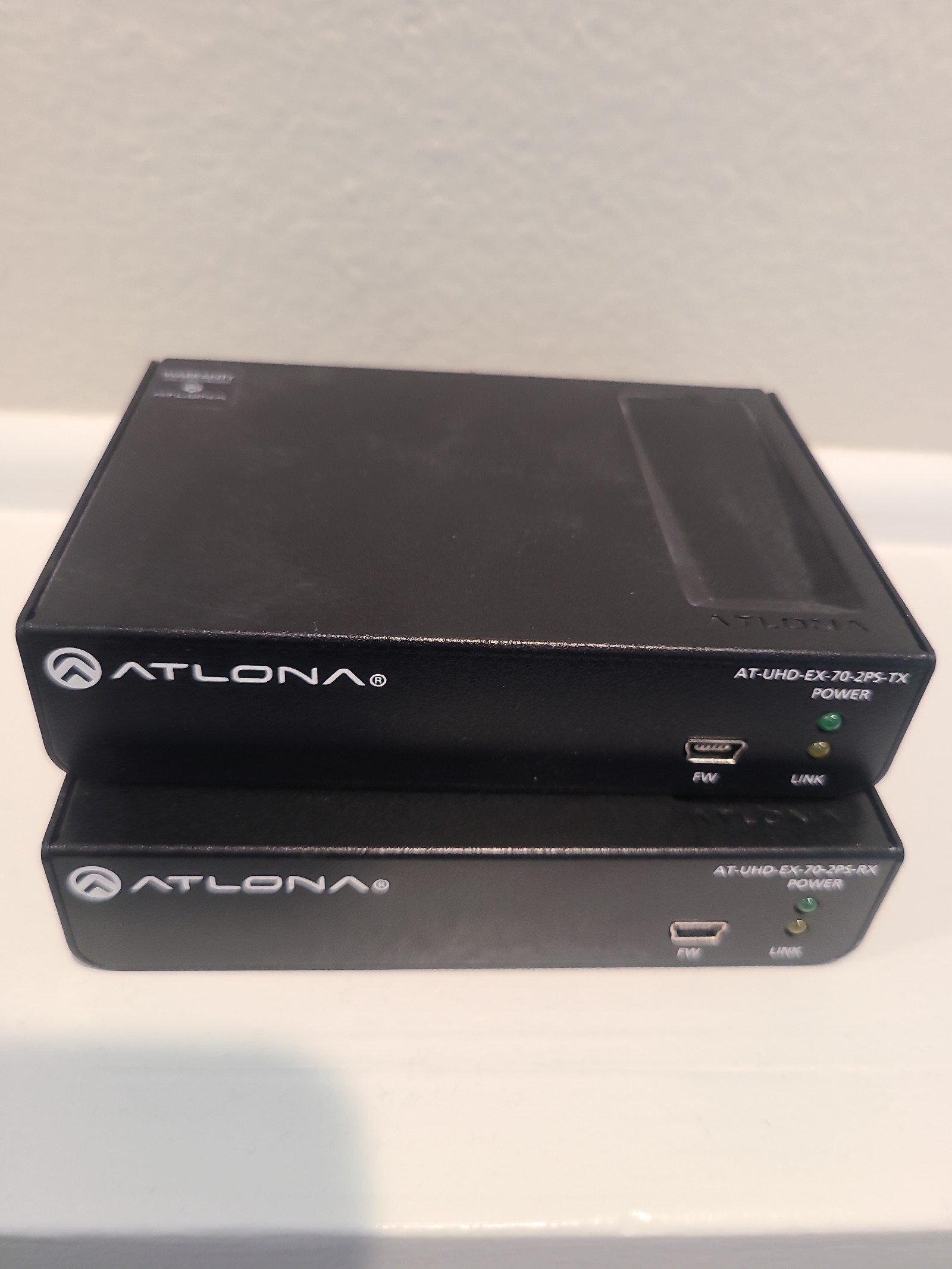 Atlona Balun Extender
