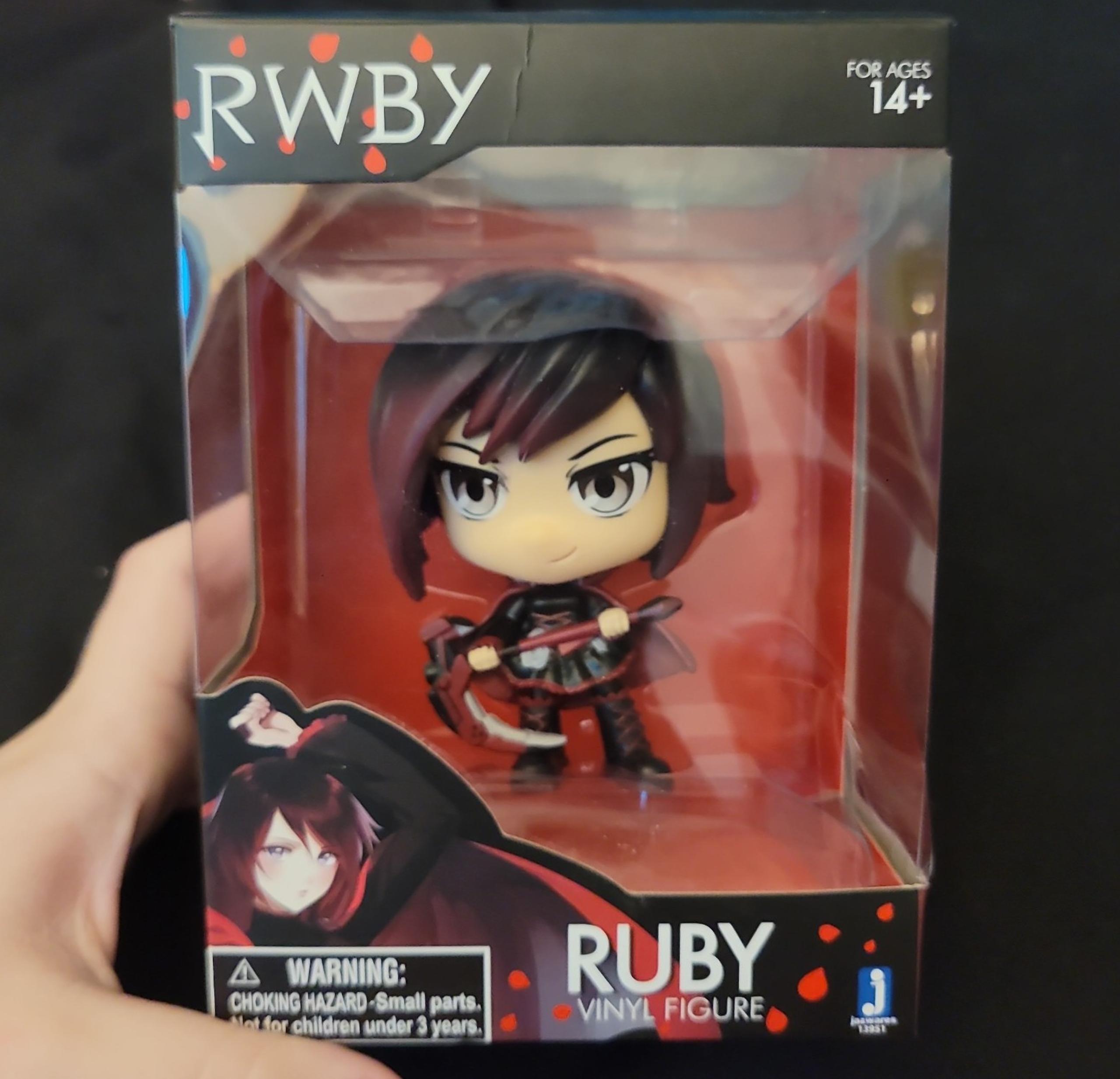 New RWBY Vinyl Figure Ruby