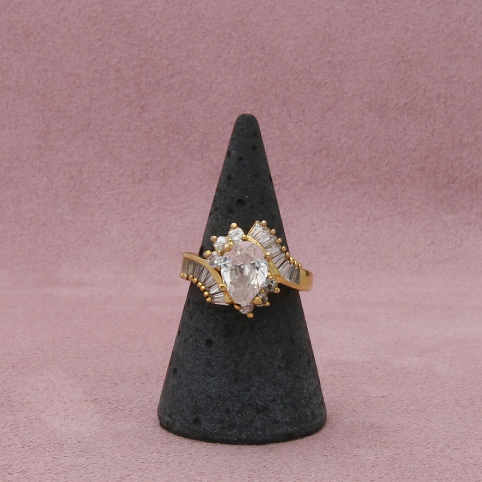 sterling silver gold plate pear-cut cz cluster ring size 6.75