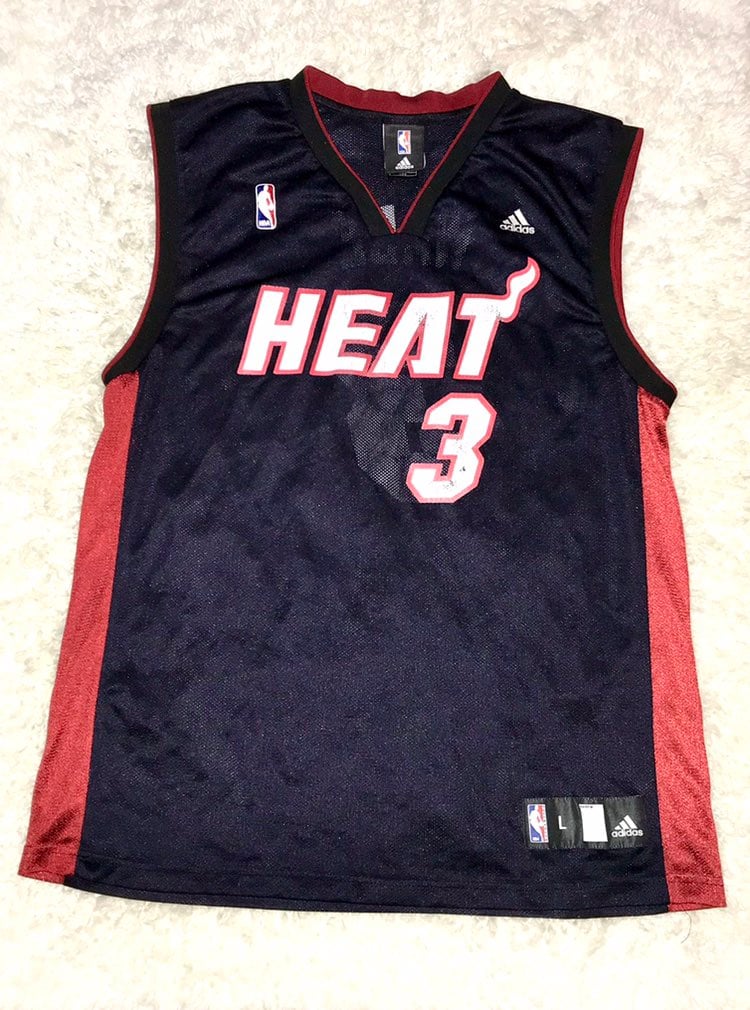 Vintage adidas Miami heat dwayne wade #3 jersey size L
