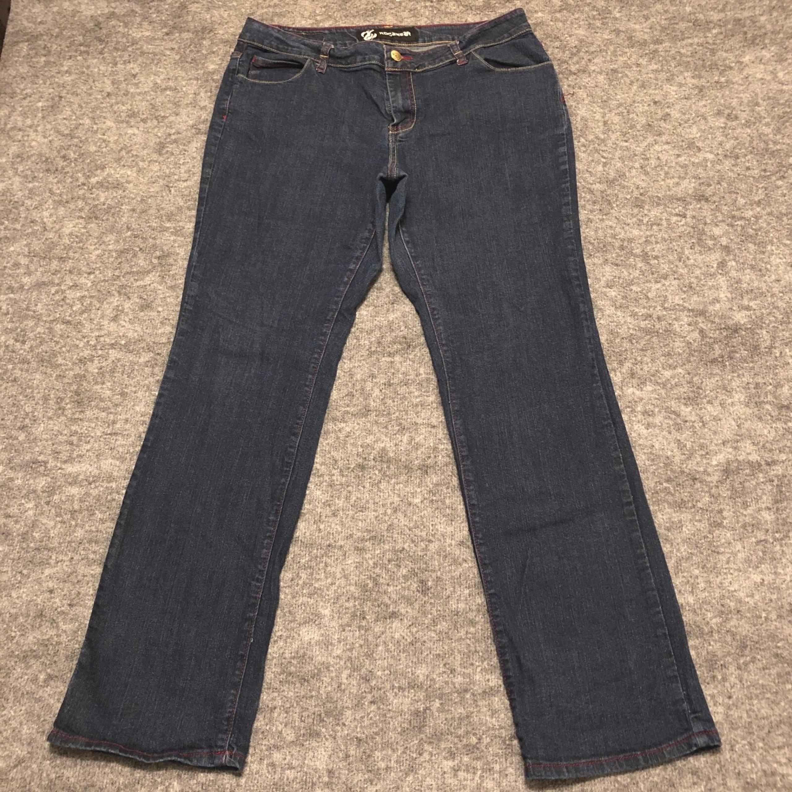 Rocawear Dark Wash Denim Jeans Women's Size 16 Bootcut Stretch Casual Pants