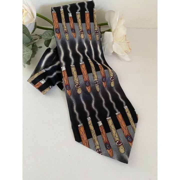Novel Ties by Roffe Men's Cigar Necktie