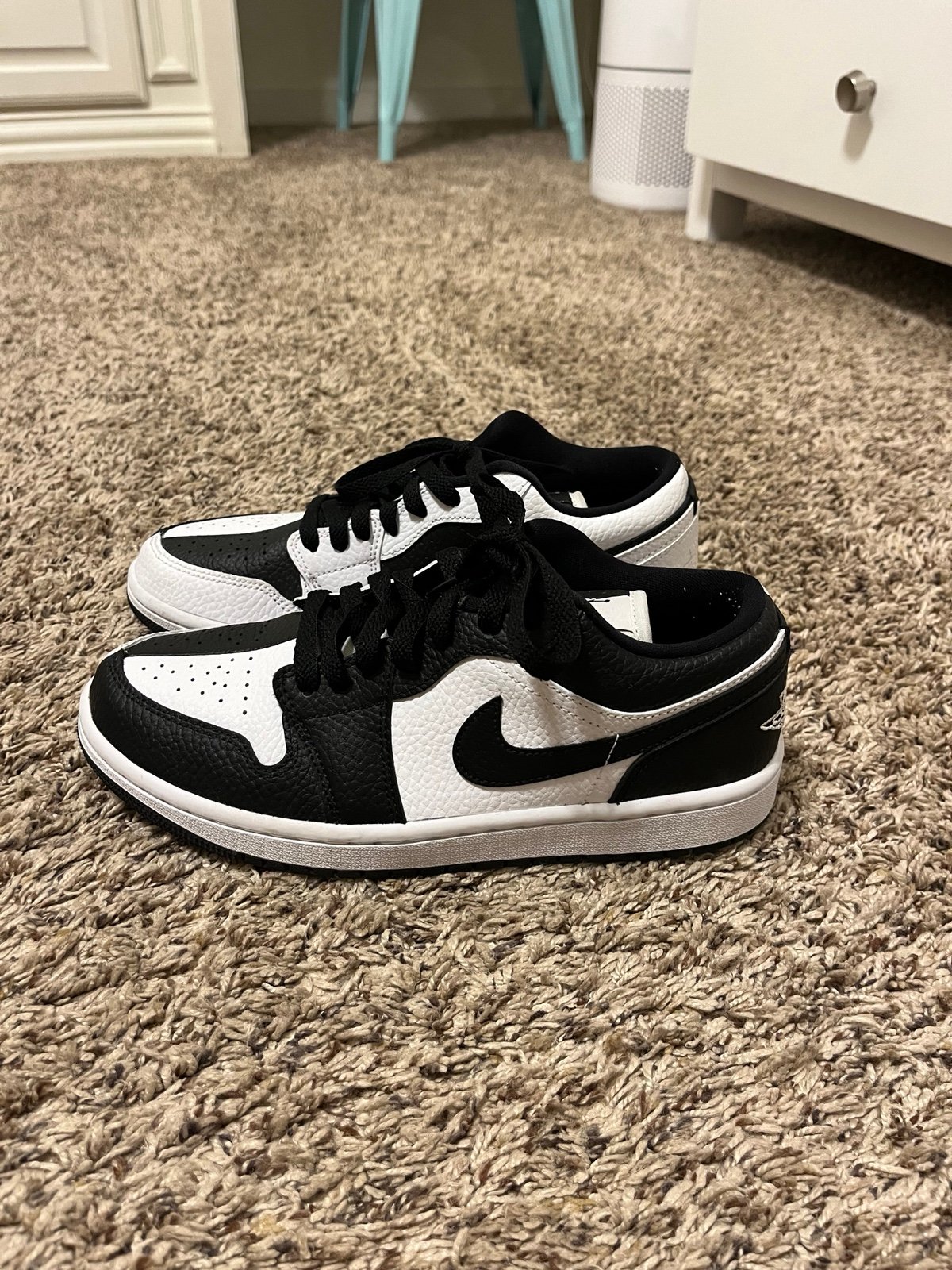 Nike Air Jordan 1 Low Shoes