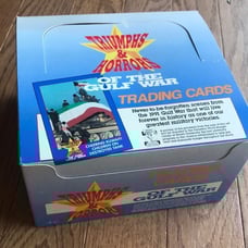 Pack of 30 Triumphs & Horrors of the Gulf War trading cards
