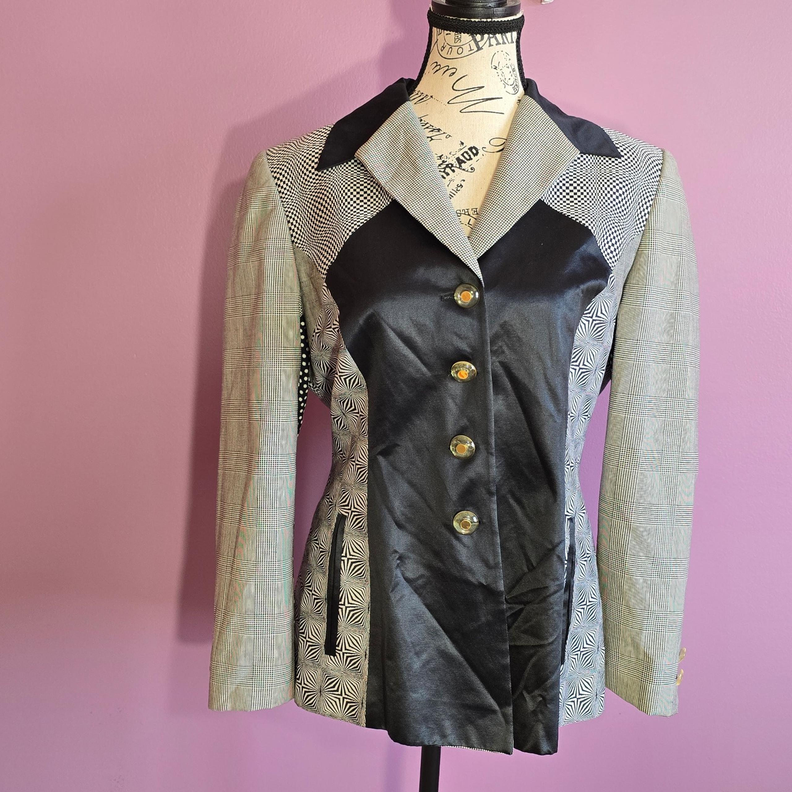 Escada vintage 90s wool silk art mixed patterns career blazer Germany. Medium