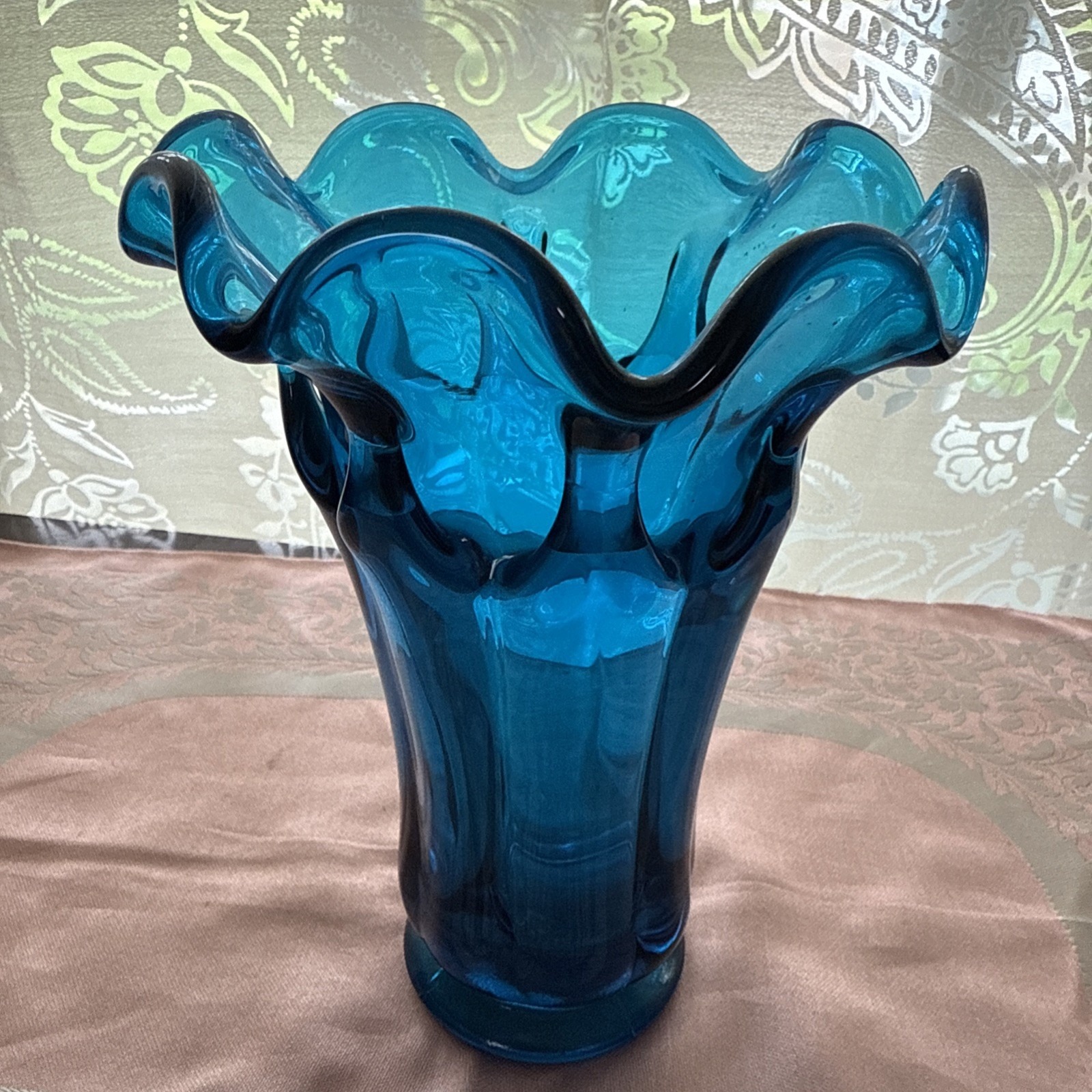 VTG Viking Bluenique Double Crimped 8 Finger Swung Vase MCM Blue Art Glass 7