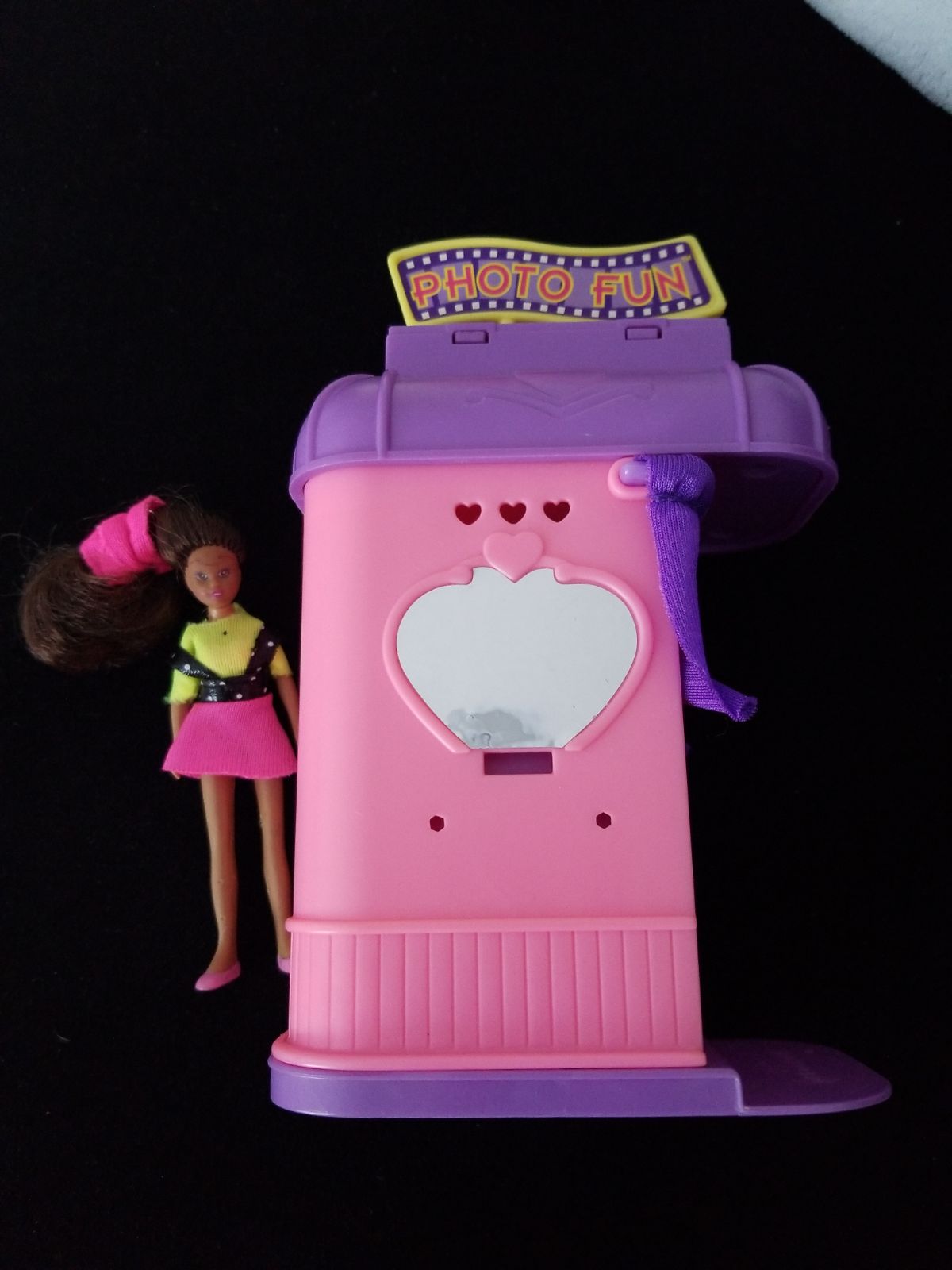 1996 Melanie's Mall photo booth