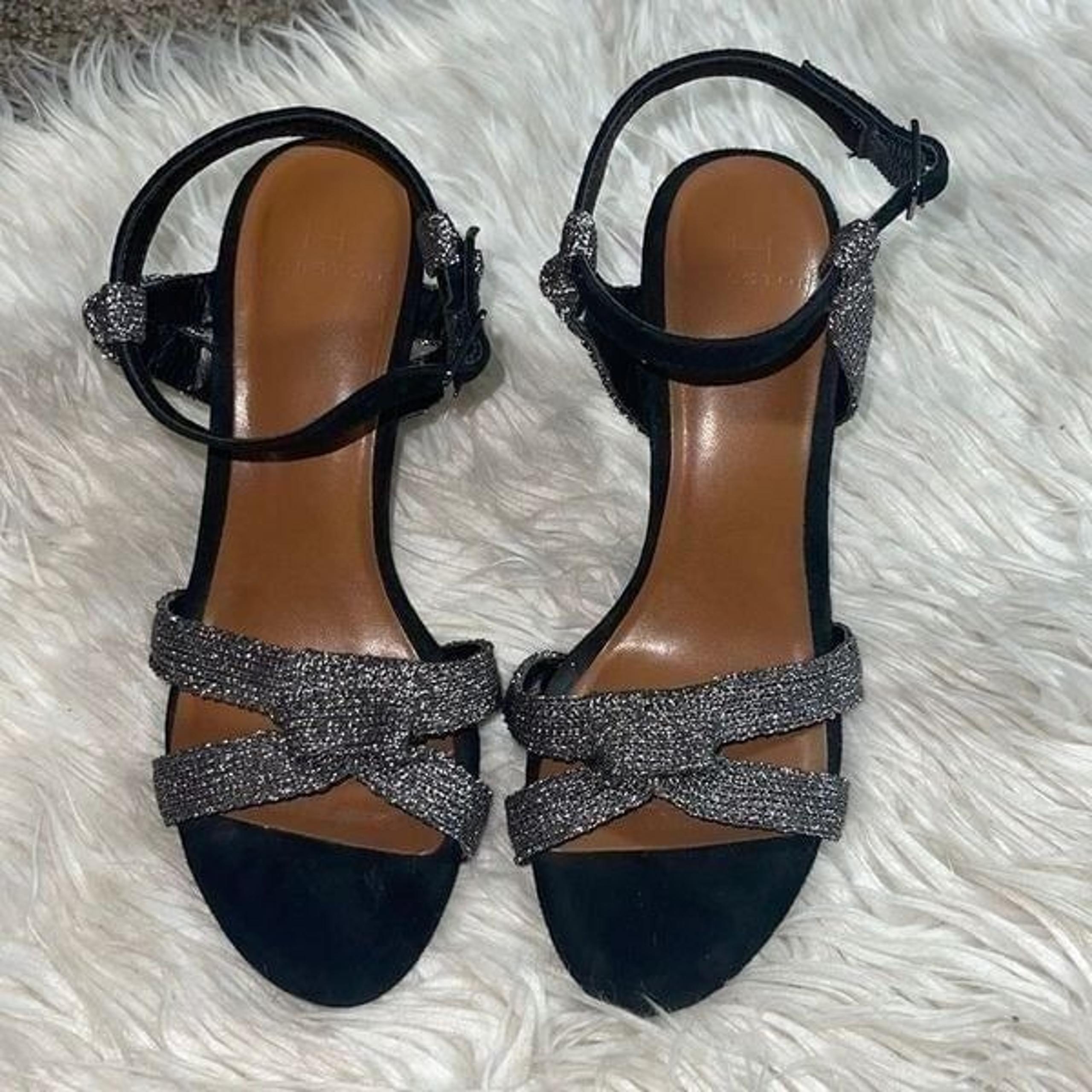 H by Halston Sandals Womens size 6.5 leather Suede  Embellish sling back Mariah