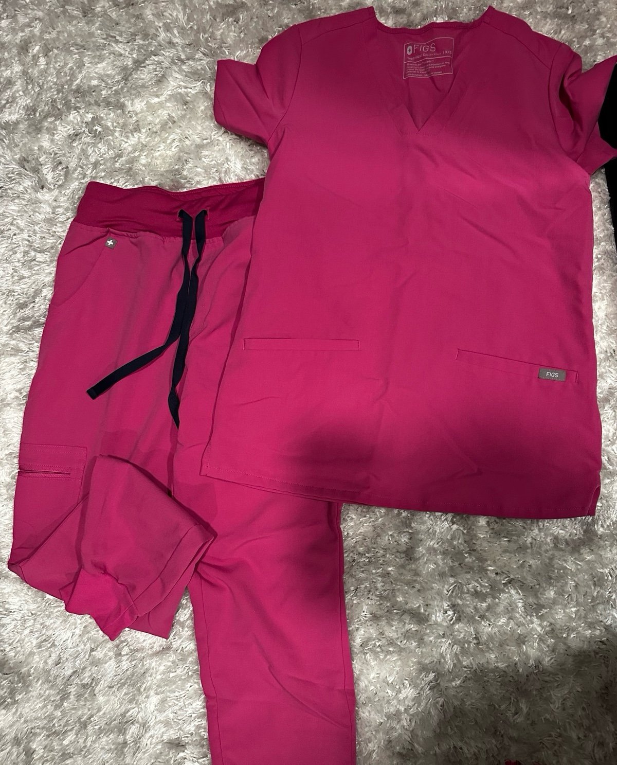 FIGS scrub jogger set