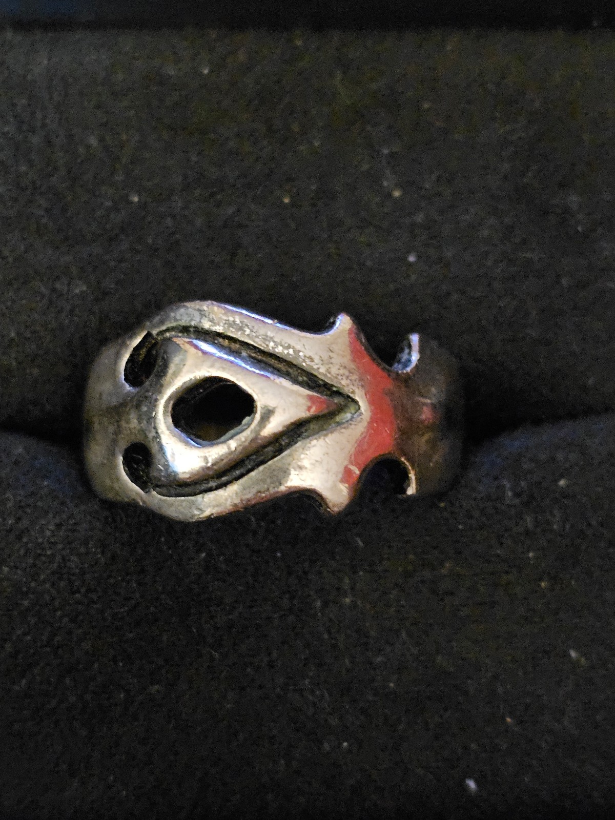 Sterling Silver Viking Style Silver Ring (Vintage)