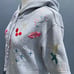 JOHNNY WAS CLEO FRENCH TERRY GREY EMBROIDERED SHORT SLEEVE HOODIE SIZE X/SMALL