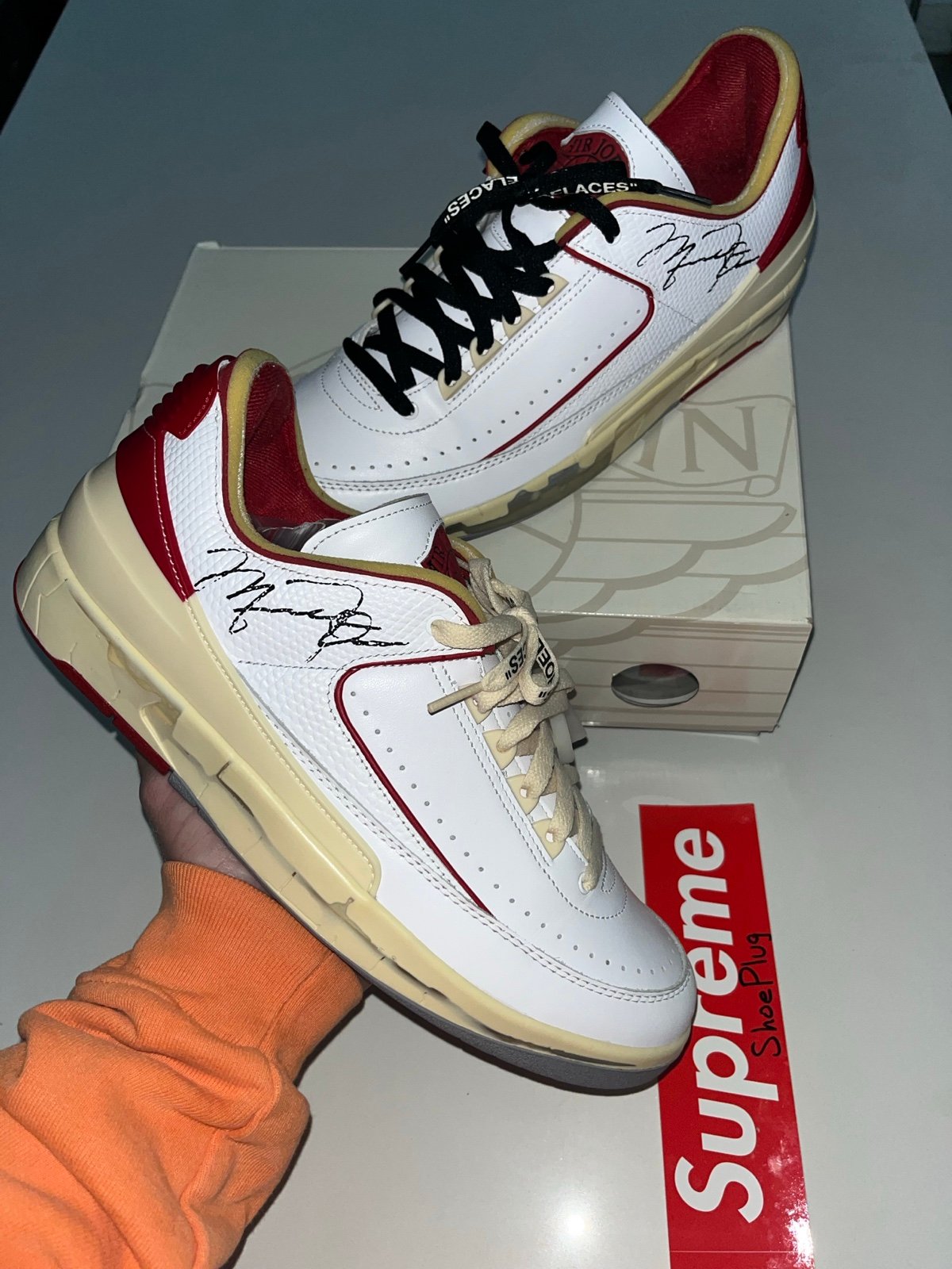 Jordan 2 Retro Low SP ‘OFF-White White red’