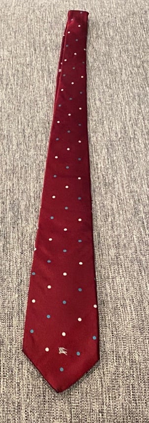 Burberry maroon, polkadot tie