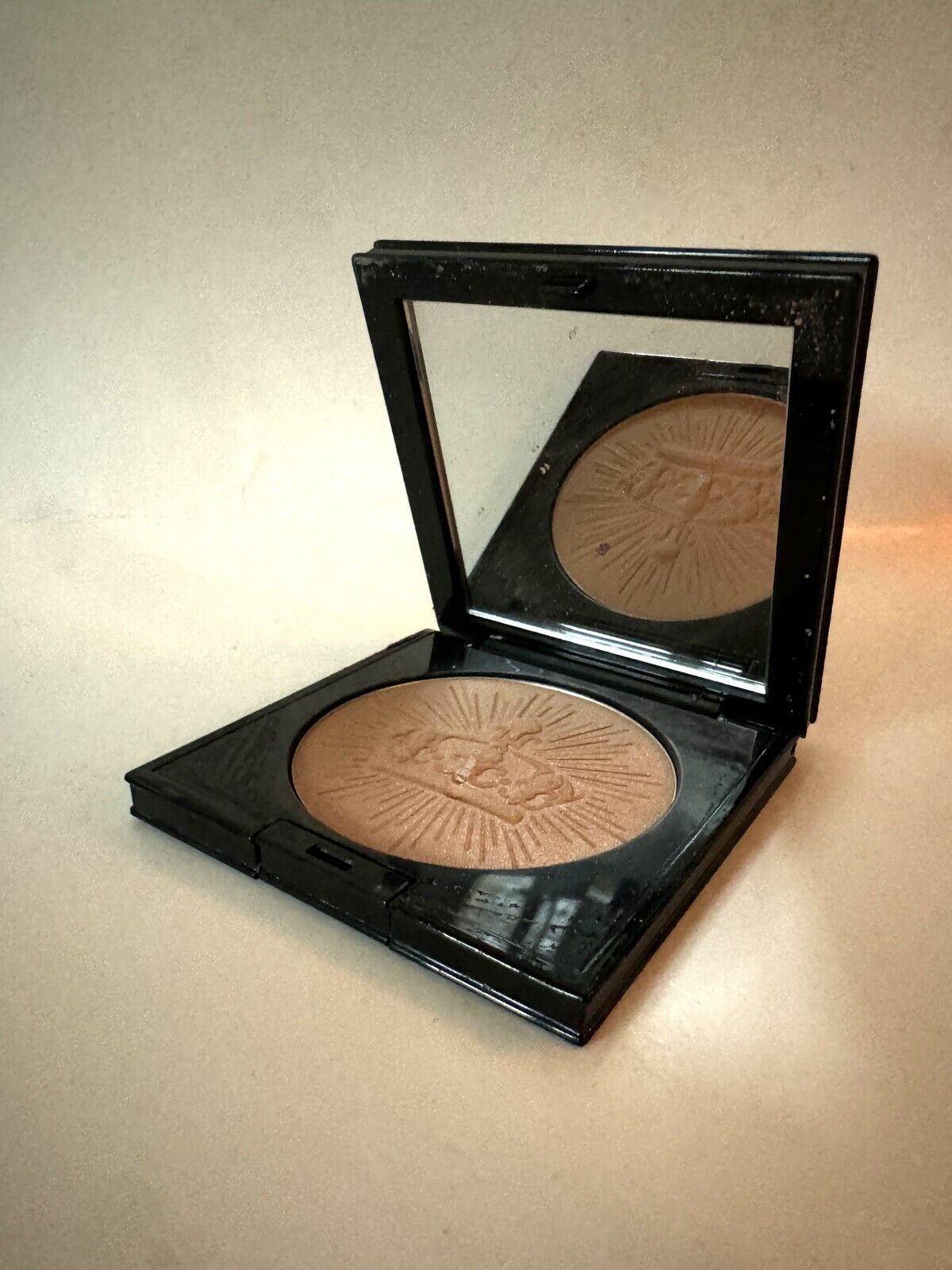 Pat mcgrath labs bronze without caution galmour glow and real radiance 0.33oz