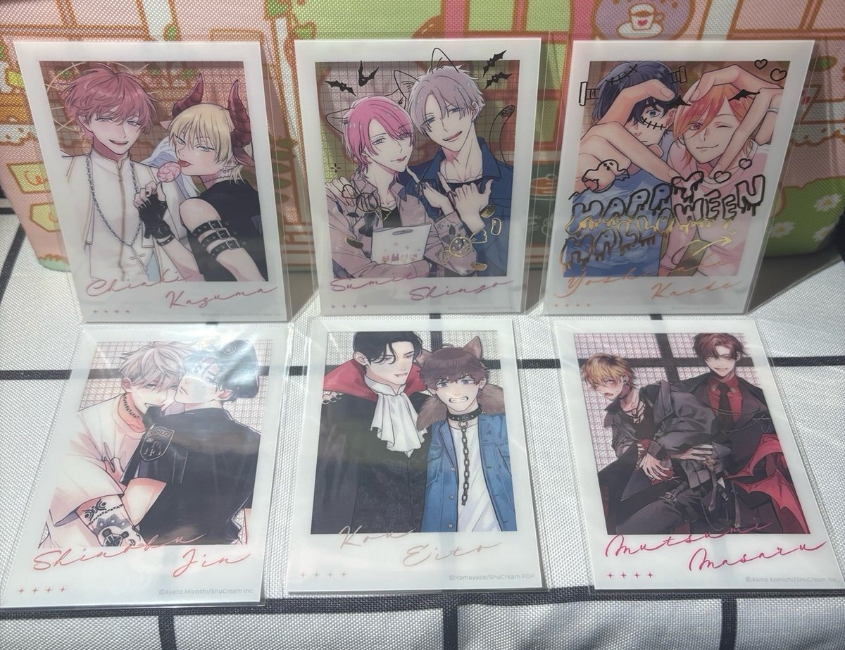 Moment x Ameiro 9th Anniversary Halloween Acrylic Cards B